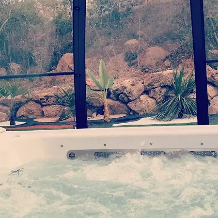 La Bonne Etoile ! Romantique ! Jacuzzi Et Piscine Casa vacanze Marsiglia